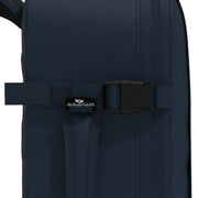 CabinZero military sininen matkustusreppu reppu 36l keskikokoinen navy tummansininen