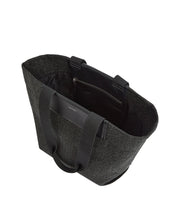 Calvin klein iso raffia punottu musta olkalaukku