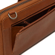 Nahka puhelinlaukku ruskea taipei chesterfield brand