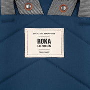 Roka London reppu Sustainable L-koko Deep Blue