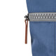 Roka London Finchley keskikokoinen reppu Burnt Blue vaaleansininen 