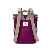 Roka London Finchley pieni reppu Cherry Lacquer violetti takaa