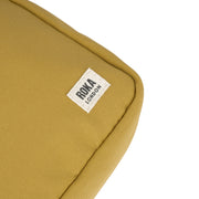 Roka london keltainen flax bond olkalaukku