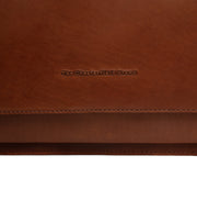 Ruskea olkalaukku nahka aviles chesterfield brand