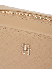Tommy hilfiger distinct logokuvioitu kameralaukku vaaleanruskea olkalaukku safari