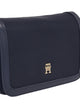 Tommy hilfiger sininen essential olkalaukku